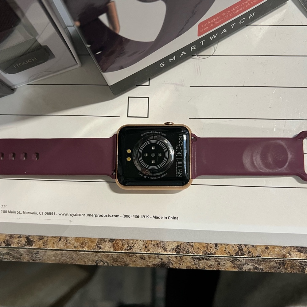 Jillian Michaels iTouch Air 4 fitness watch